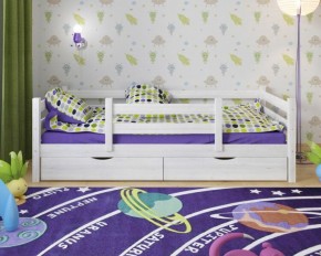 Детская кровать из массива березы Соня-5 (Белый/Лак) в Екатеринбурге - ekaterinburg.mebel-74.com | фото